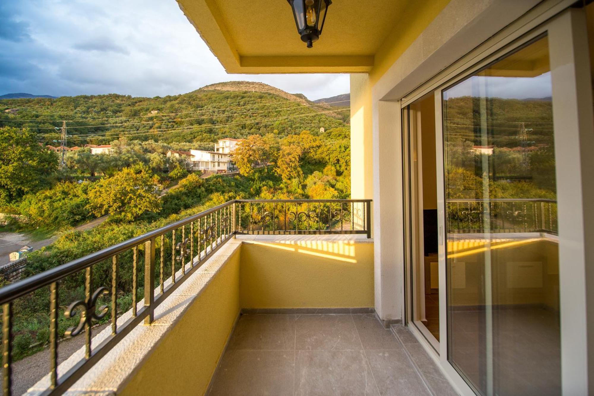 Lux Apartment Amarin Przno  Exterior photo